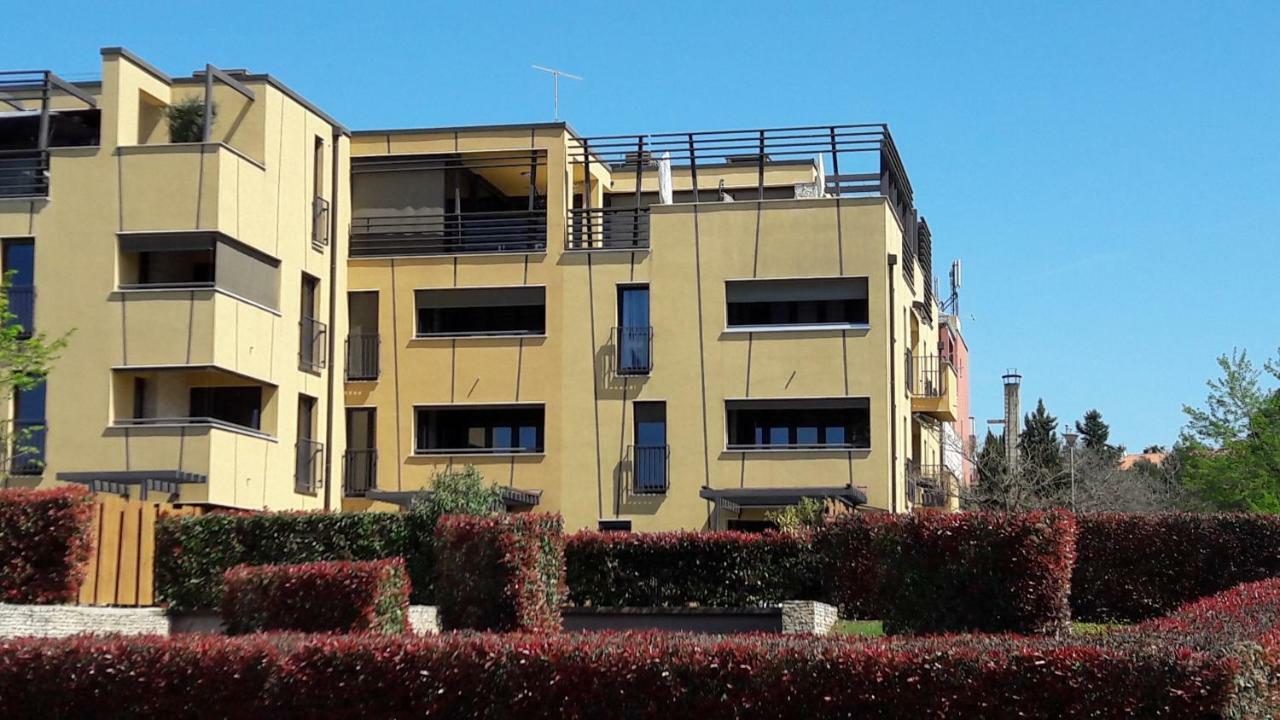 Apartment Lucia Exclusive With Parking In The Garage Porec